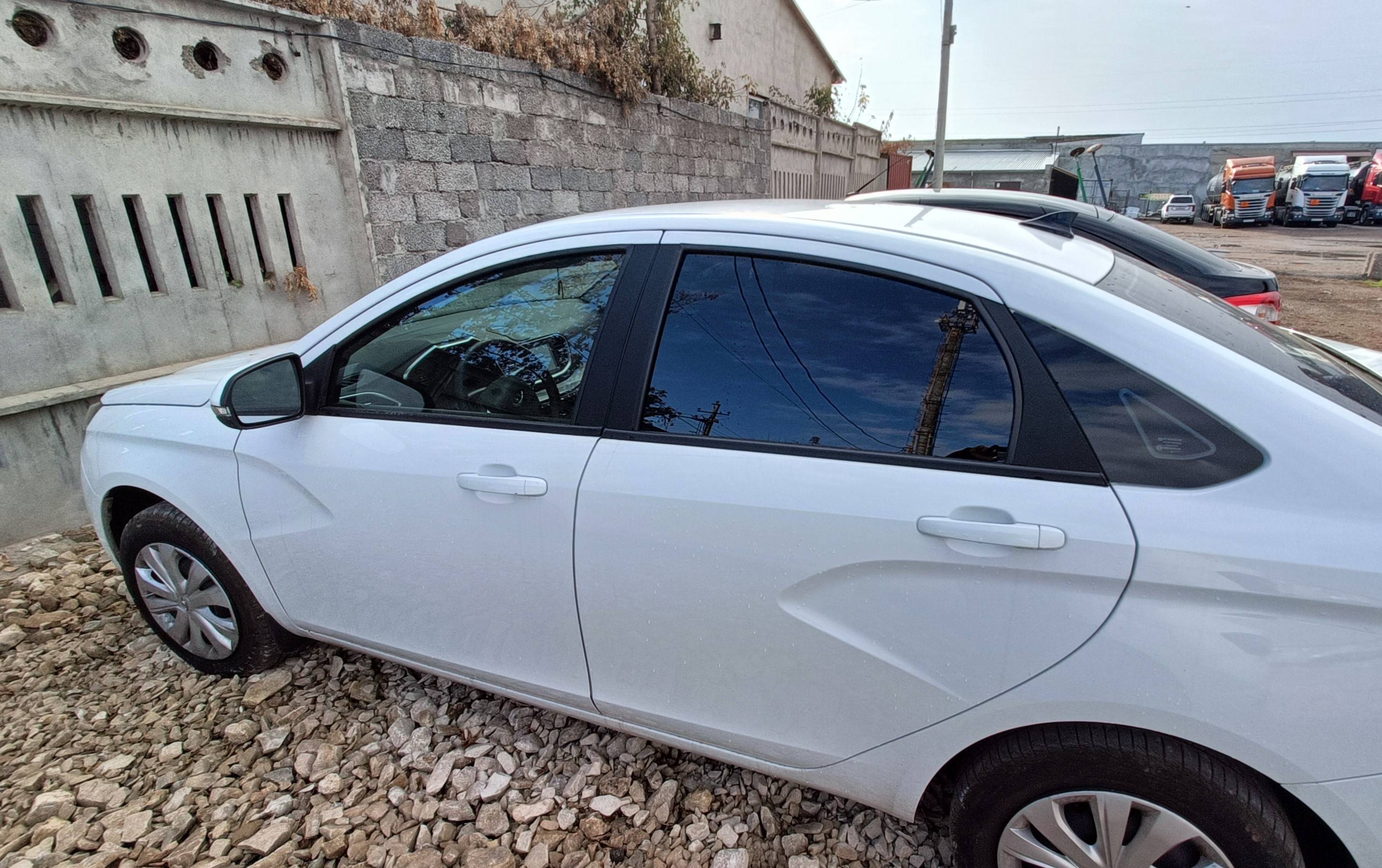 Lada Vesta седан Лот 000005398