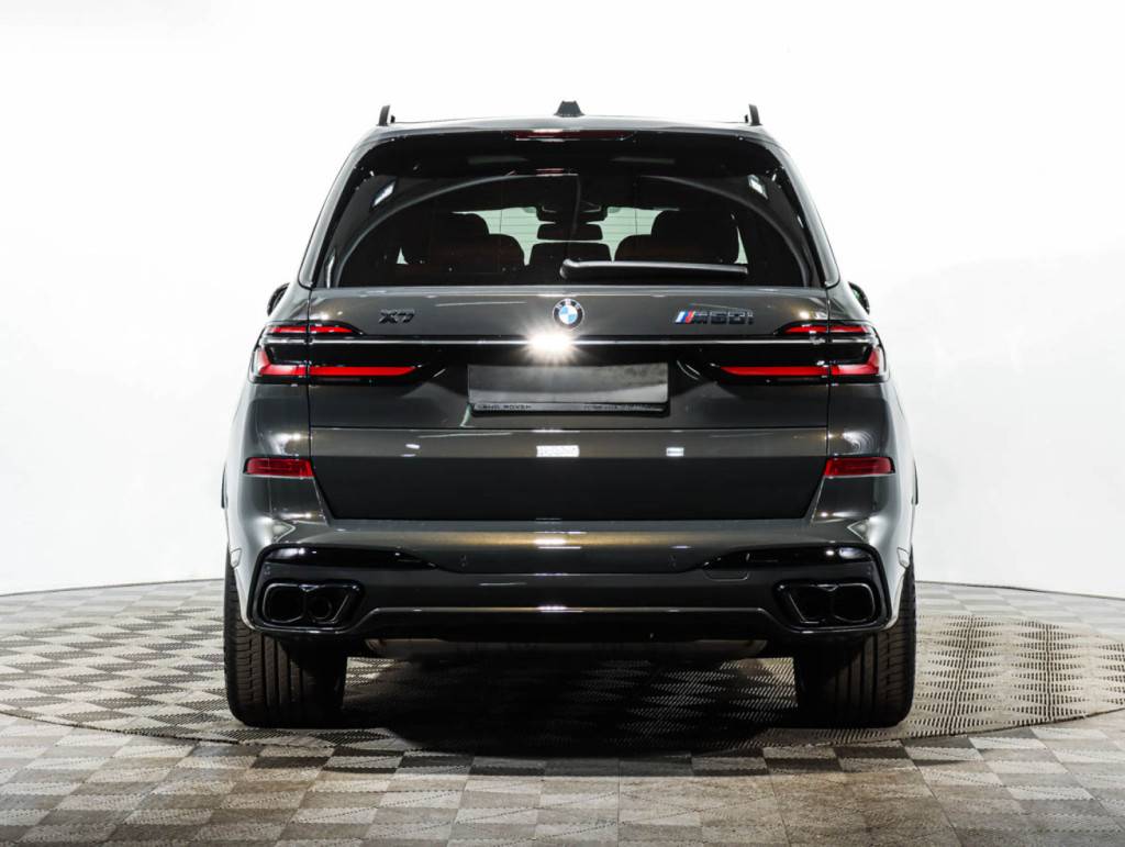 BMW X7 M60i xDrive