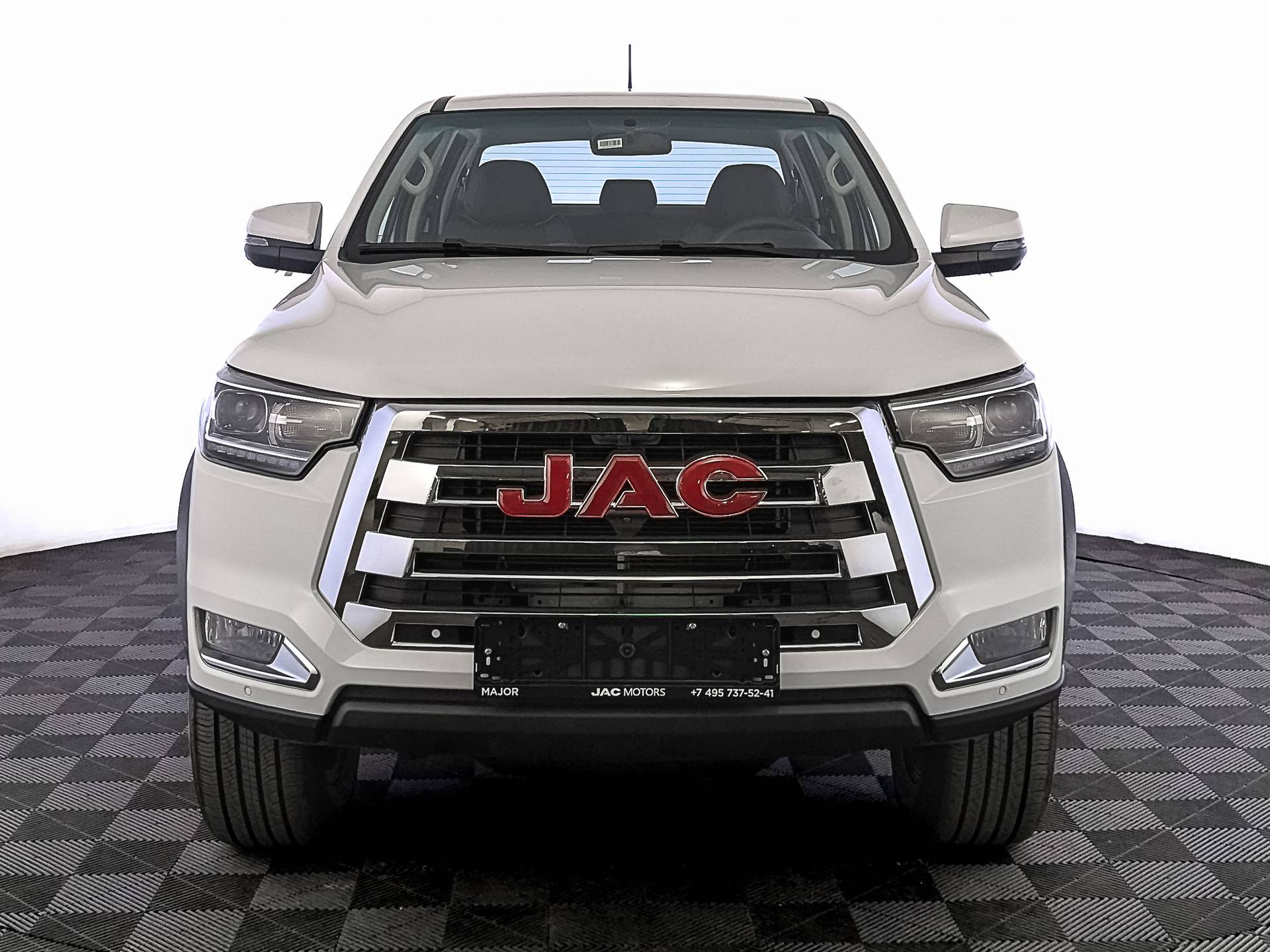 JAC T8 Pro 2.4 T MT 4WD Full Extra