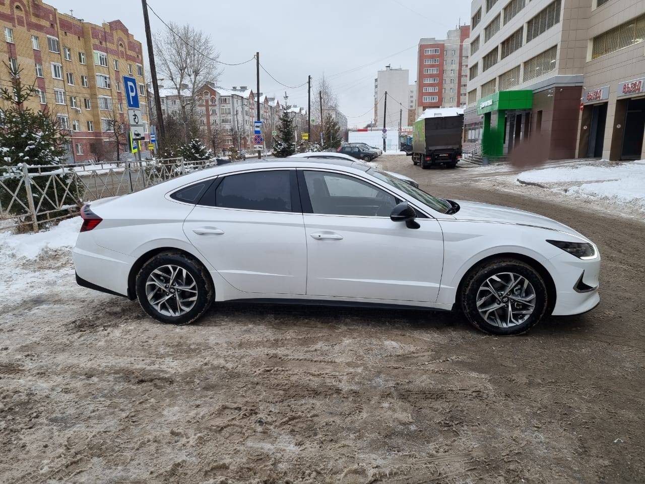 Hyundai Sonata Лот 000005214