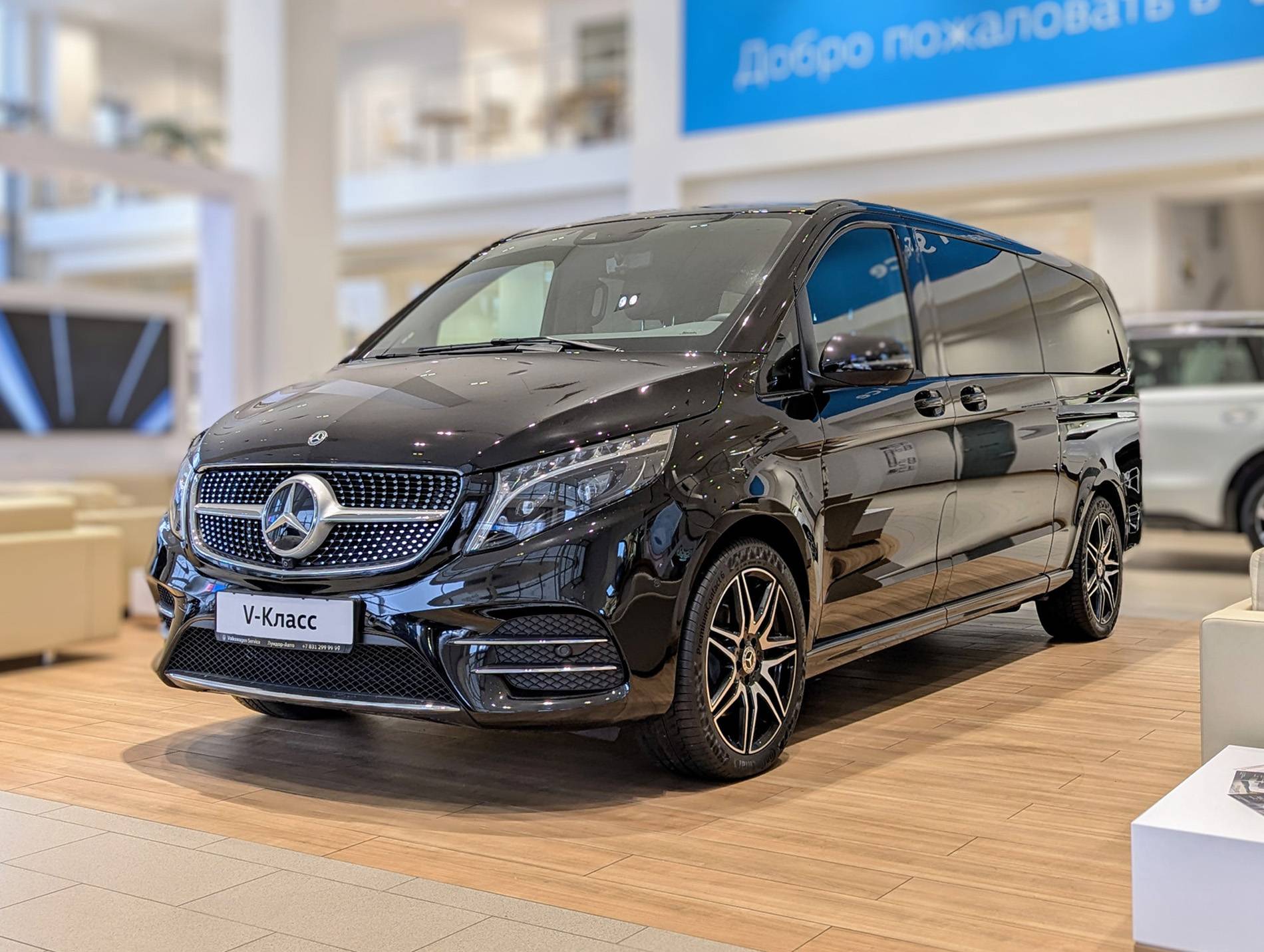 Mercedes-Benz V 300d EXTRA LONG VIP Design