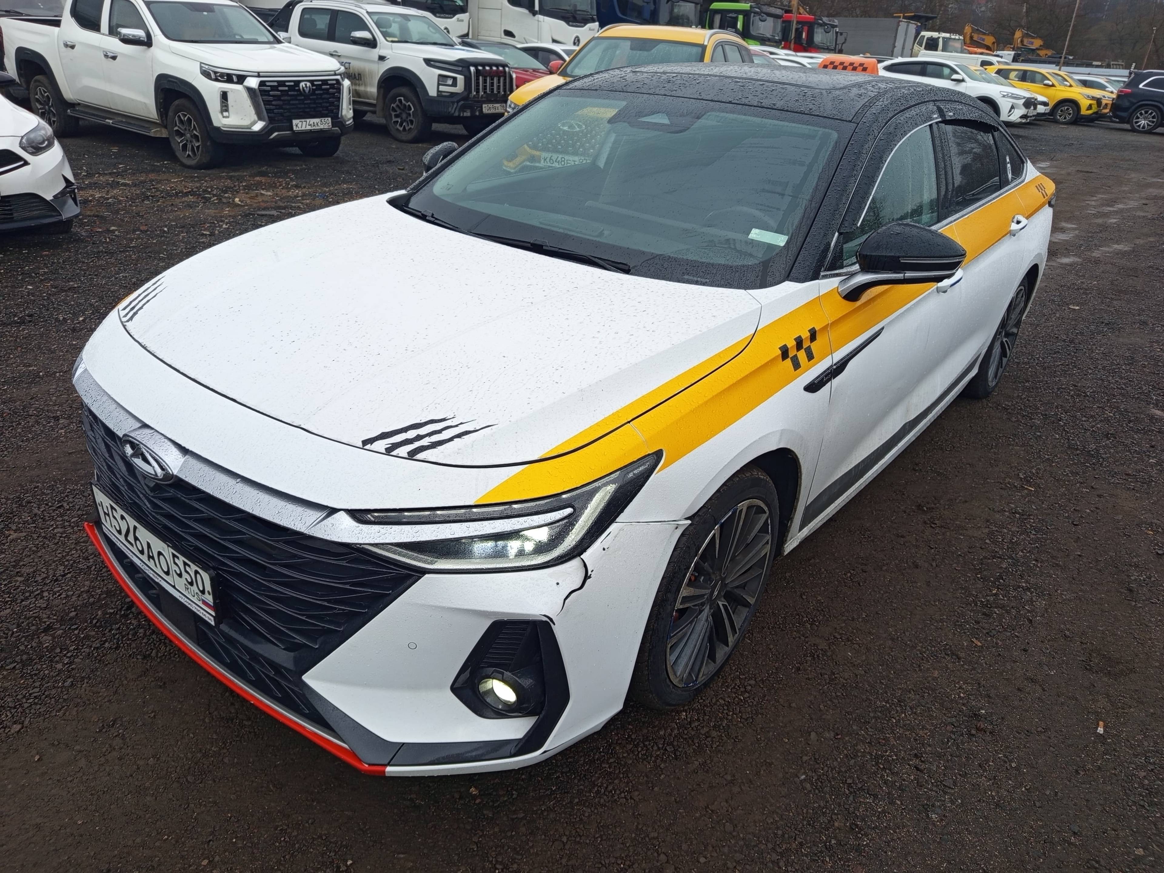 Chery Arrizo 8