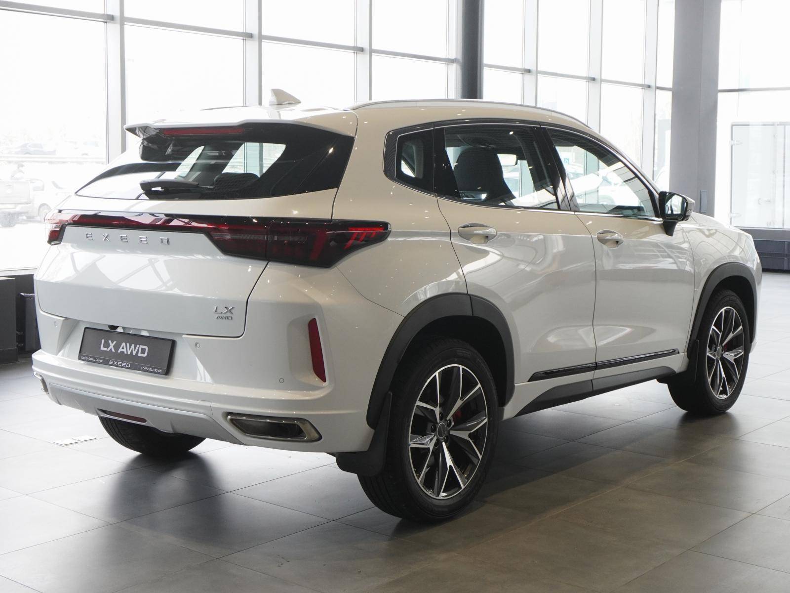 EXEED LX Premium 1.6T 7DCT 4WD