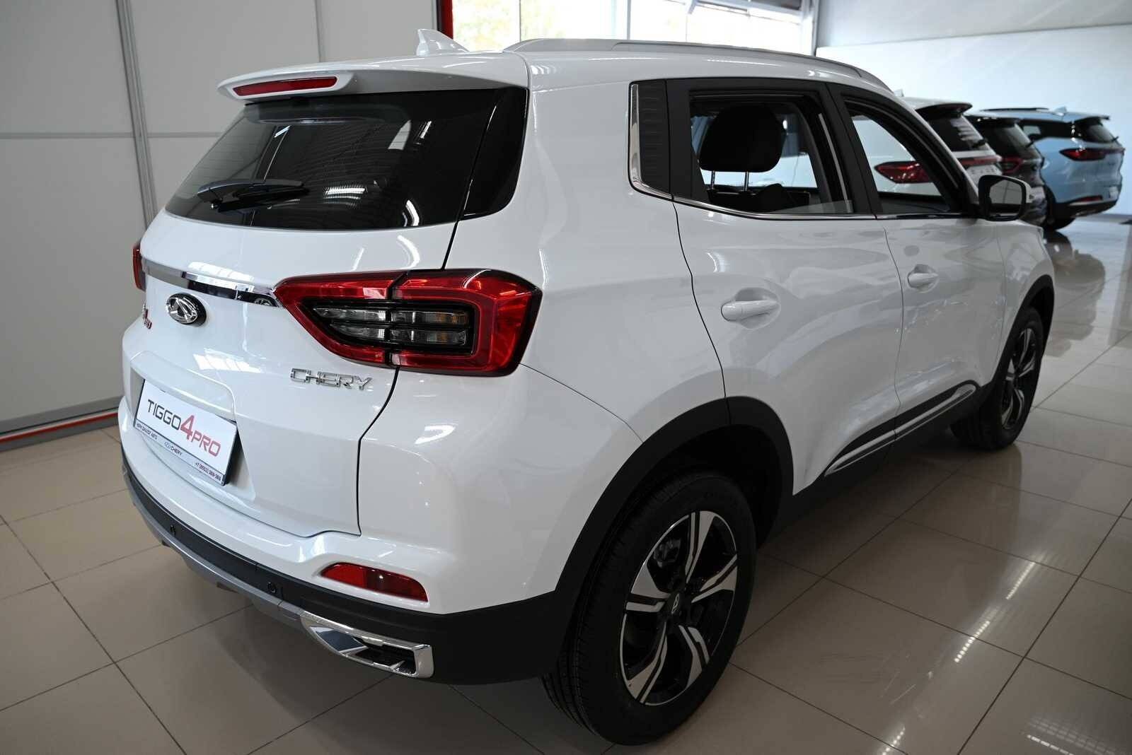 Chery Tiggo 4 PRO Action