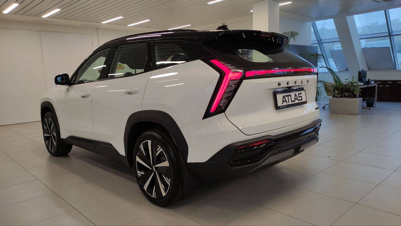 Geely Atlas Flagship Sport 2.0T 8AT 4WD