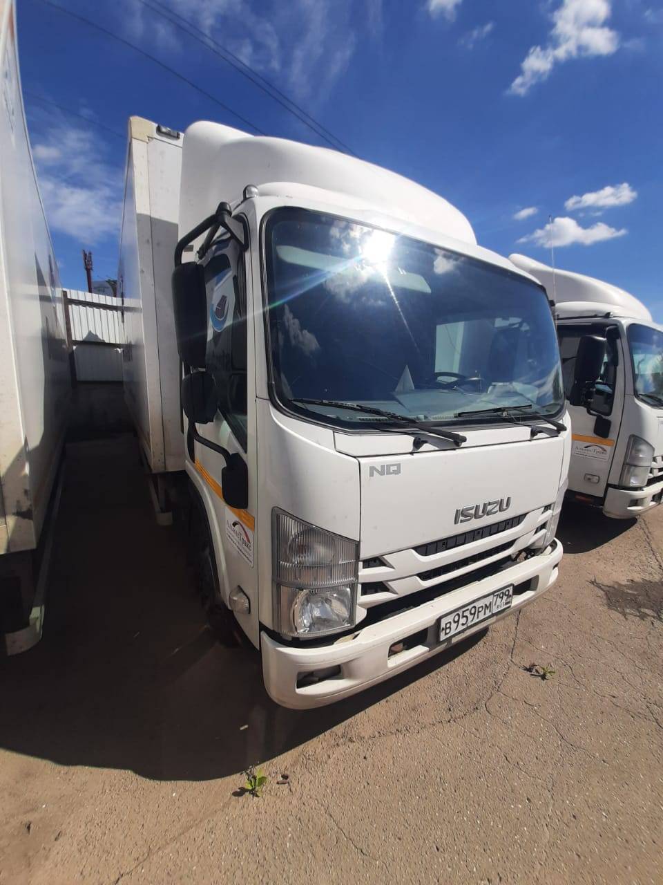 ISUZU NQR90LM Лот 000001066