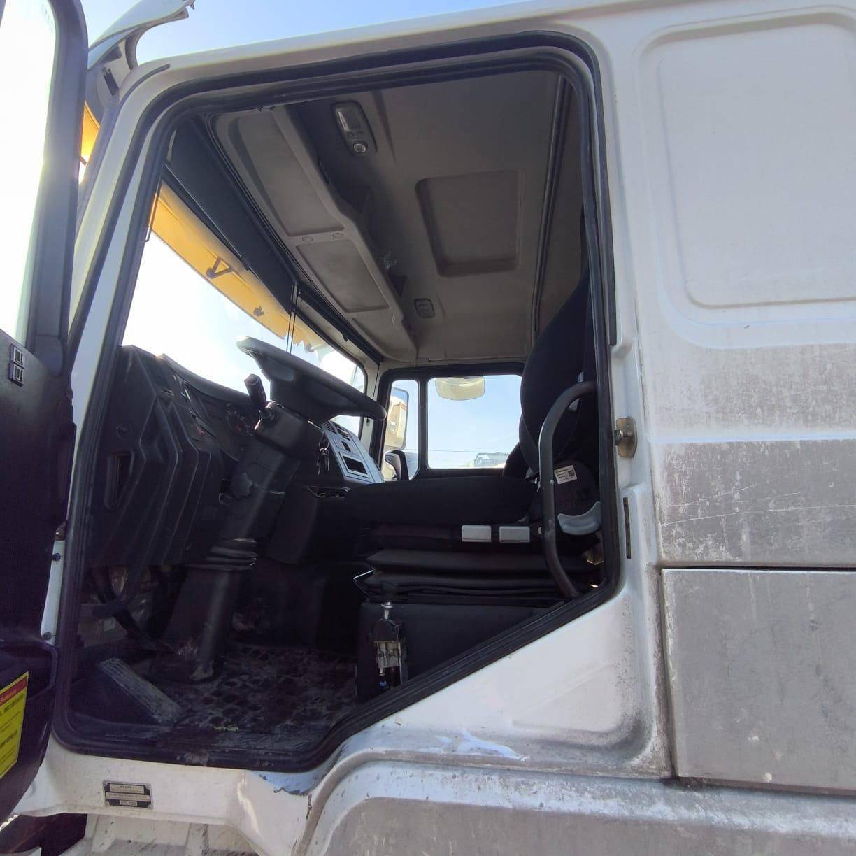 Shacman SX3258DR384 Лот 000008056