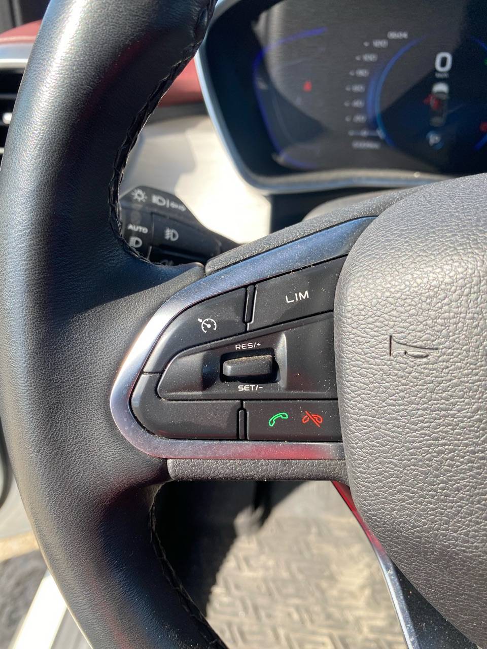 Geely Coolray Лот 000005465