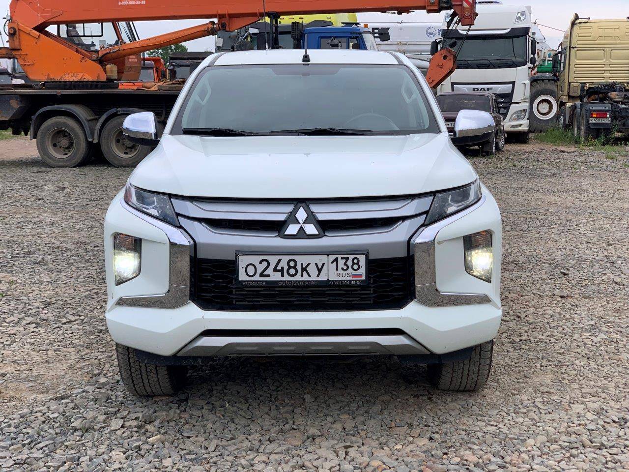 Mitsubishi L200 Лот 000003005