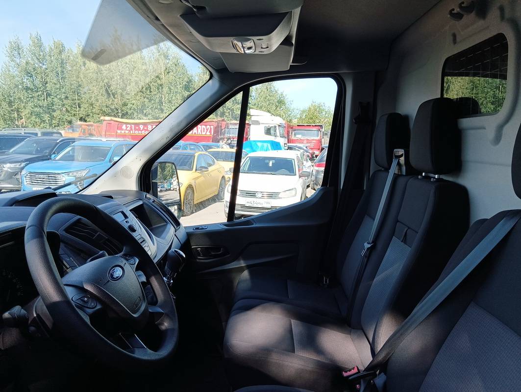 Ford TRANSIT ЦЕЛЬНОМЕТАЛЛИЧЕСКИЙ ФУРГОН  460 L3 H4 2,2L TDCi - 136л.с. - М6 RWD Лот 000003874