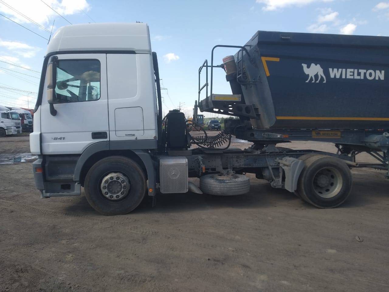 Mercedes-Benz Actros 3 1841 LS 4x2 (L) Лот 000003095