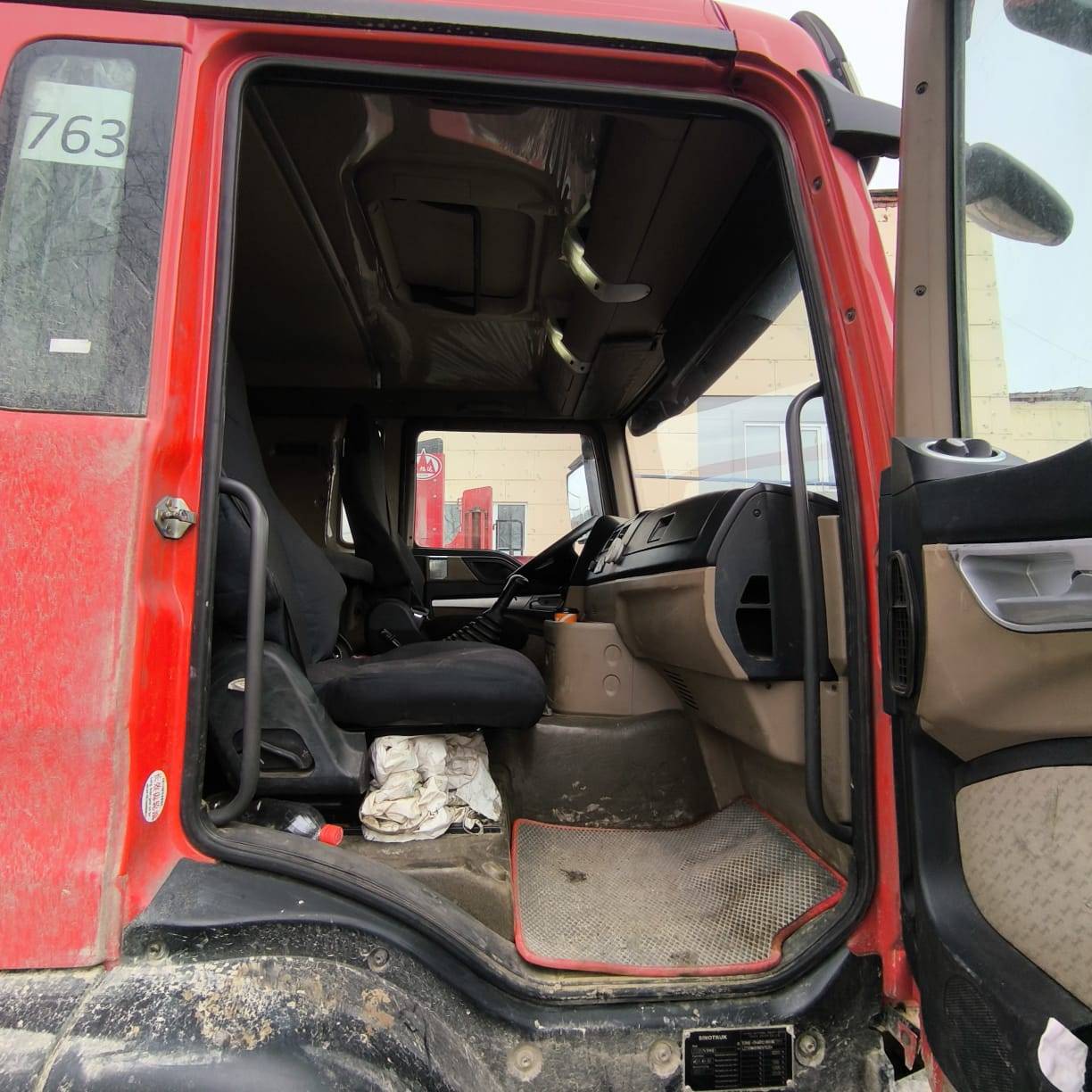 HOWO ZZ3257V384GE1 6x4 Лот 000008141