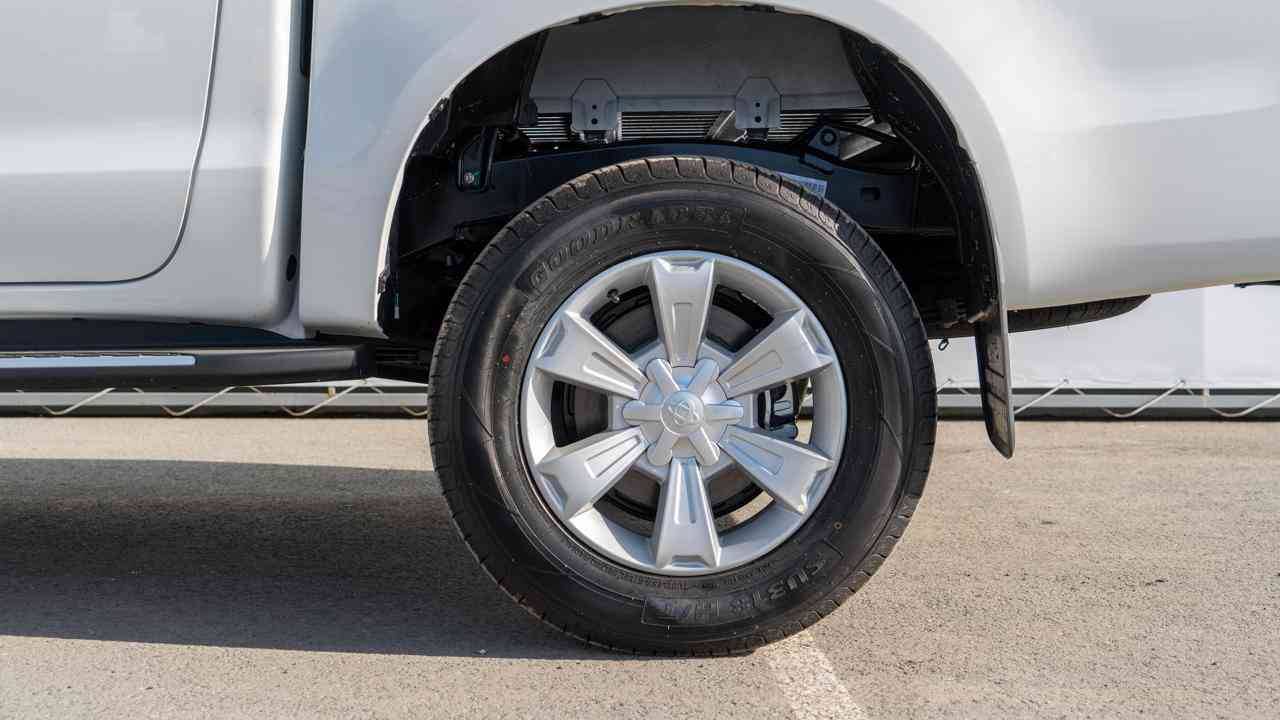 Sollers ST6 Comfort 2.0d MT 4WD