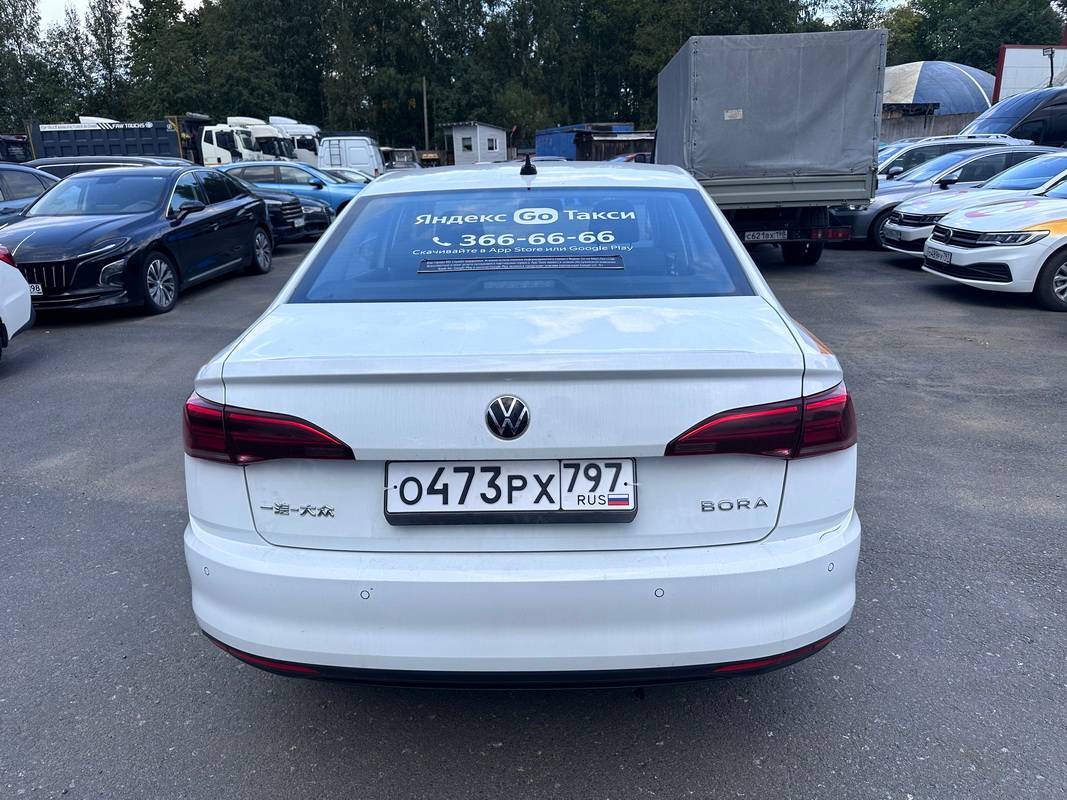 Volkswagen Bora Лот 000004132