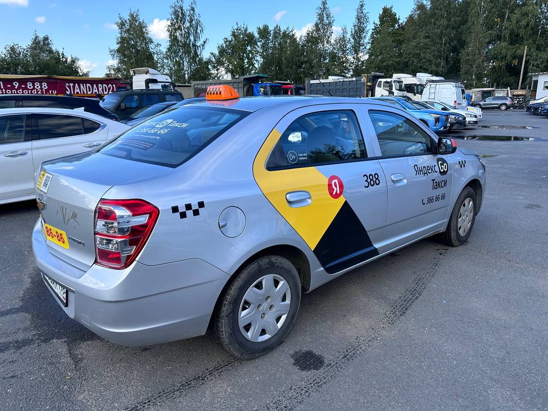 Chevrolet Cobalt Лот 000004476