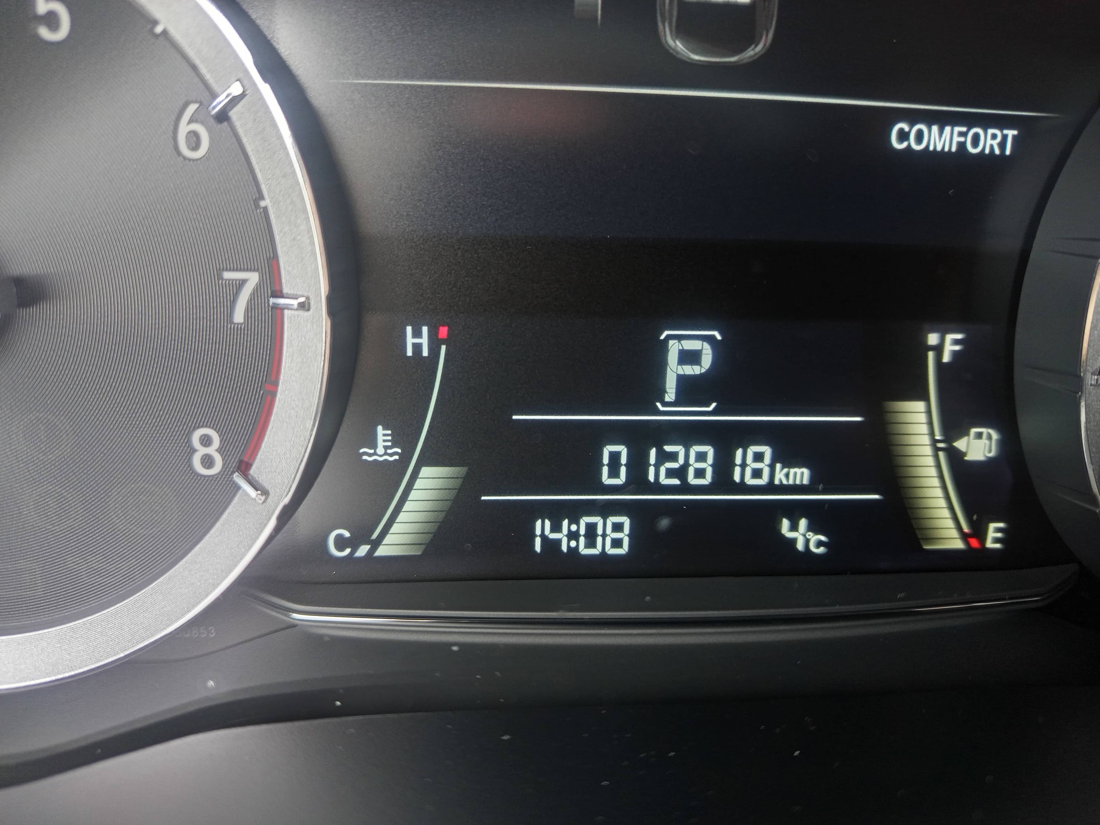 Honda UR-V Лот 000008042