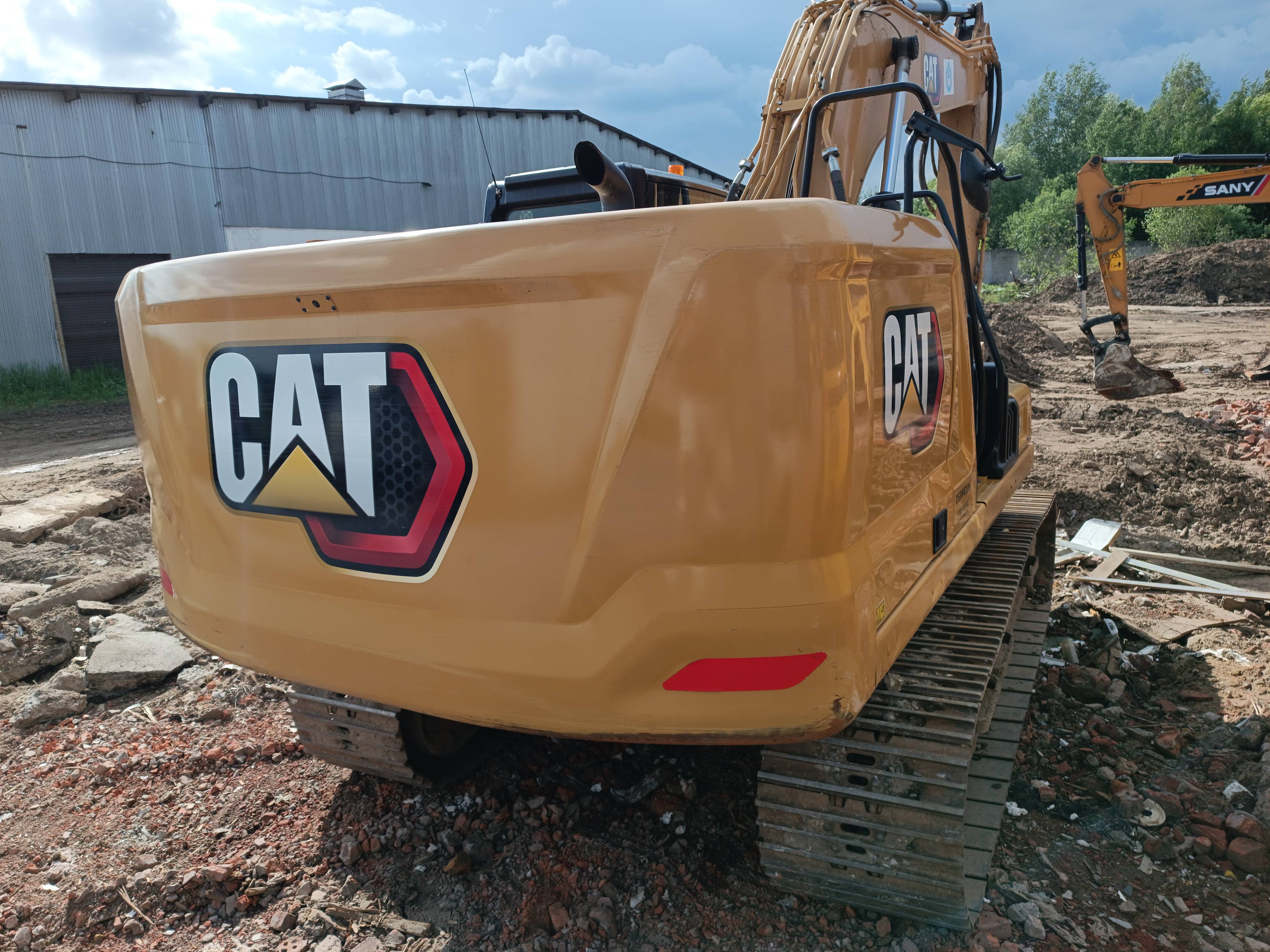 CATERPILLAR 330GC Лот 000001369