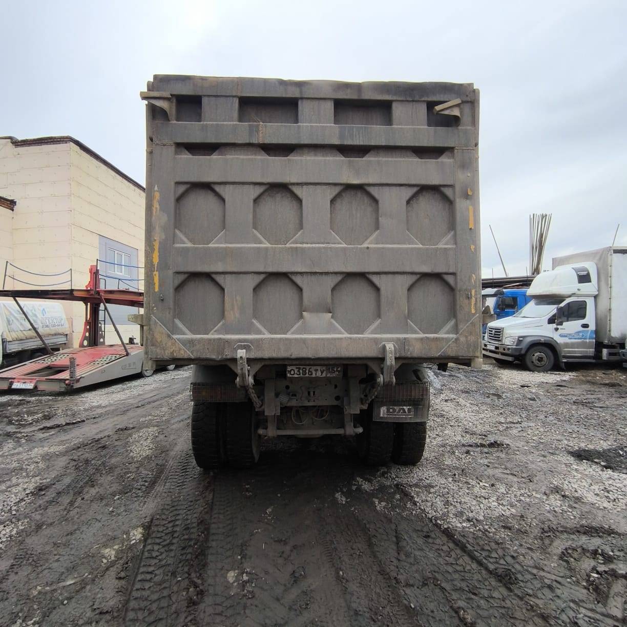 HOWO ZZ3257V384GE1 6x4 Лот 000008187