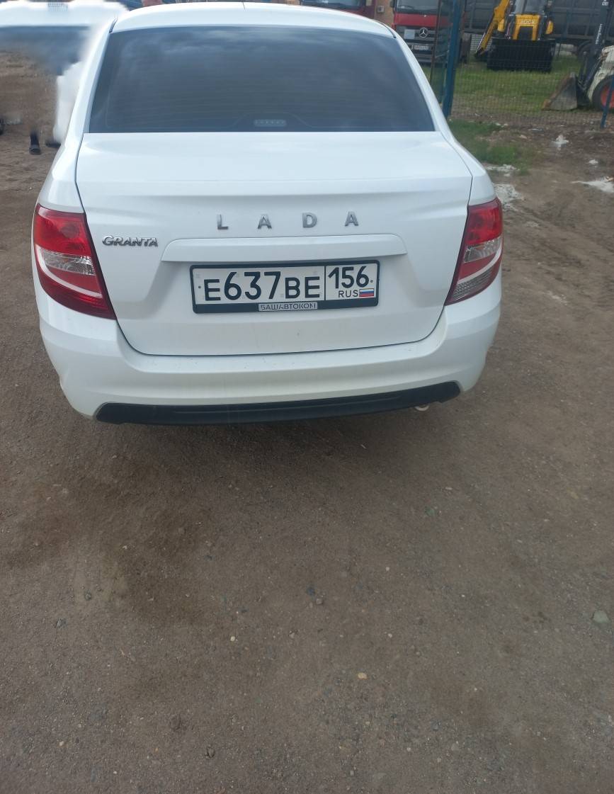 Lada Granta седан Лот 000003696