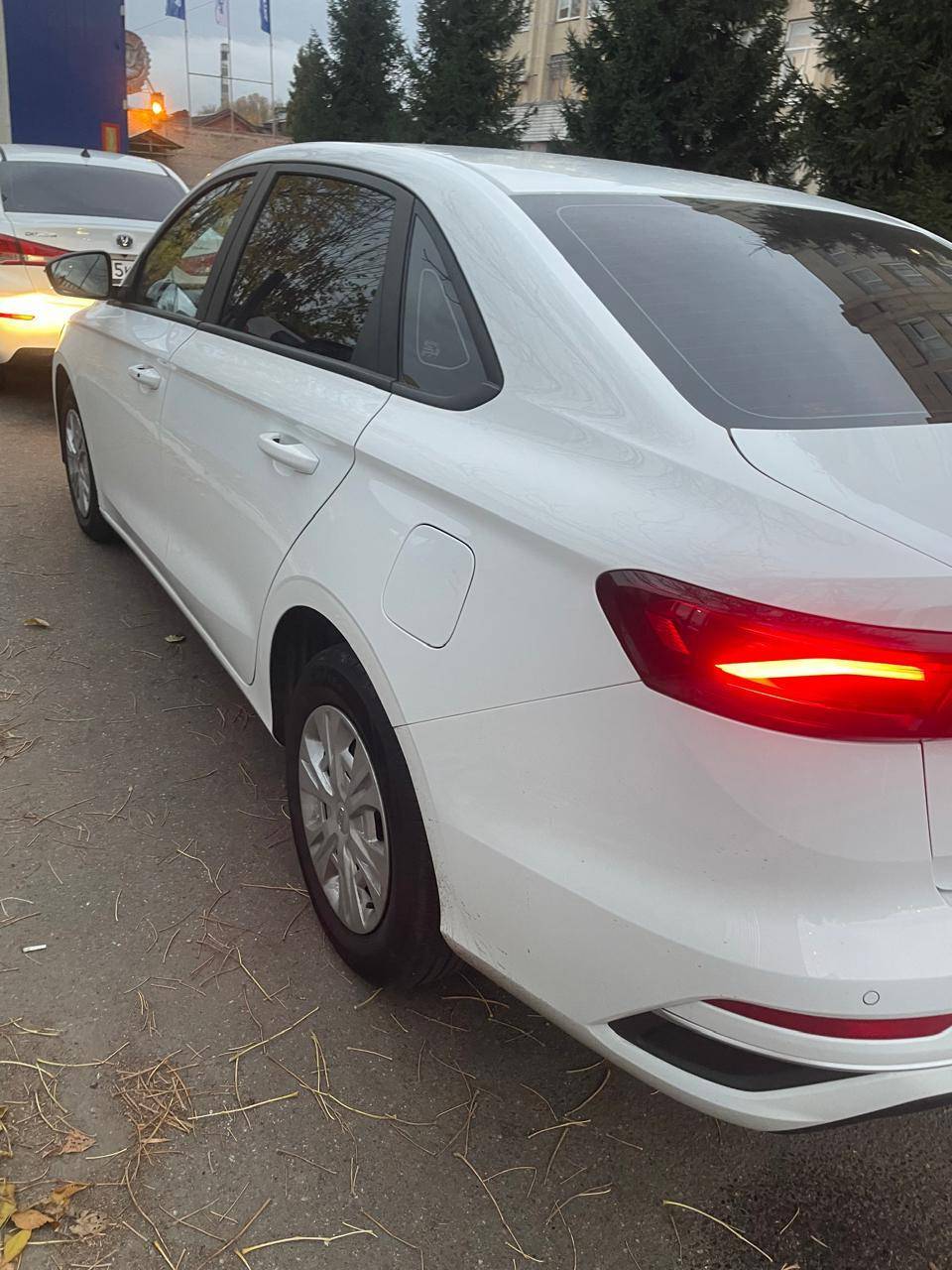 Geely Emgrand Лот 000005244