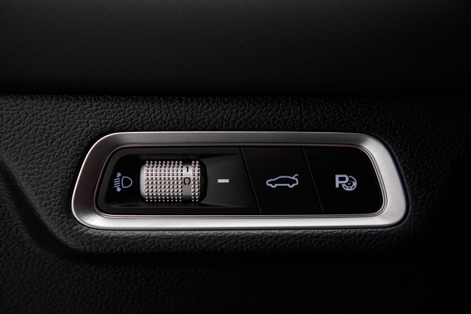 Geely Coolray Luxury 1.5T 7DCT