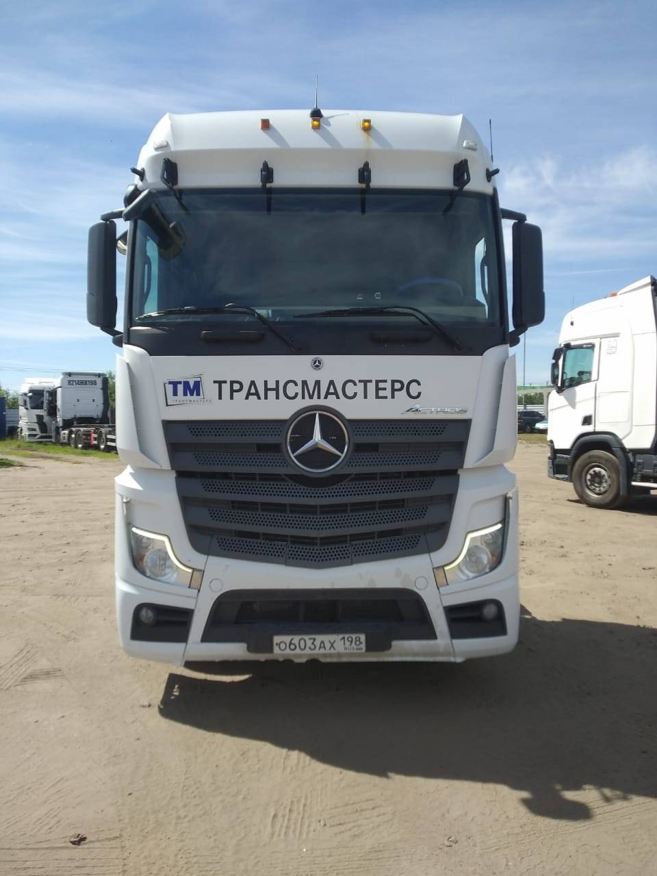 Mercedes-Benz Actros 4 2545 LS 6X2\4 (BigSpace) Лот 000002836