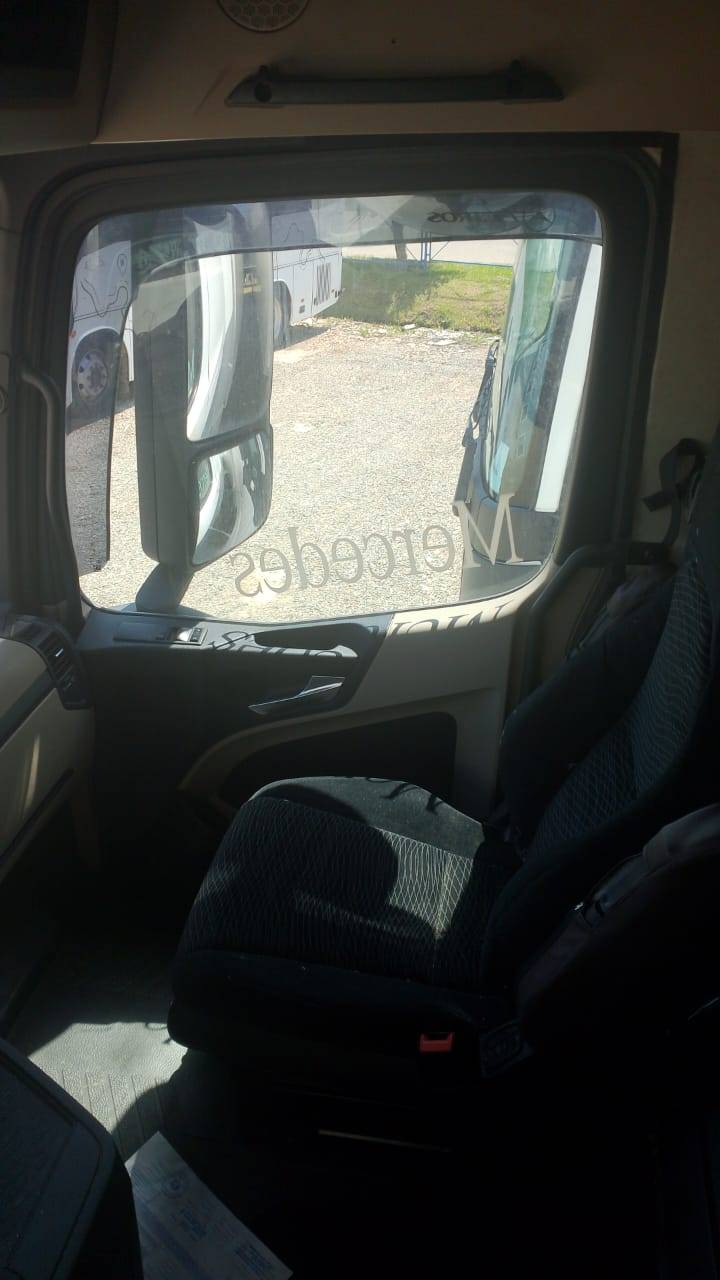 Mercedes-Benz Actros 2142 LS 4x2 Лот 000008528