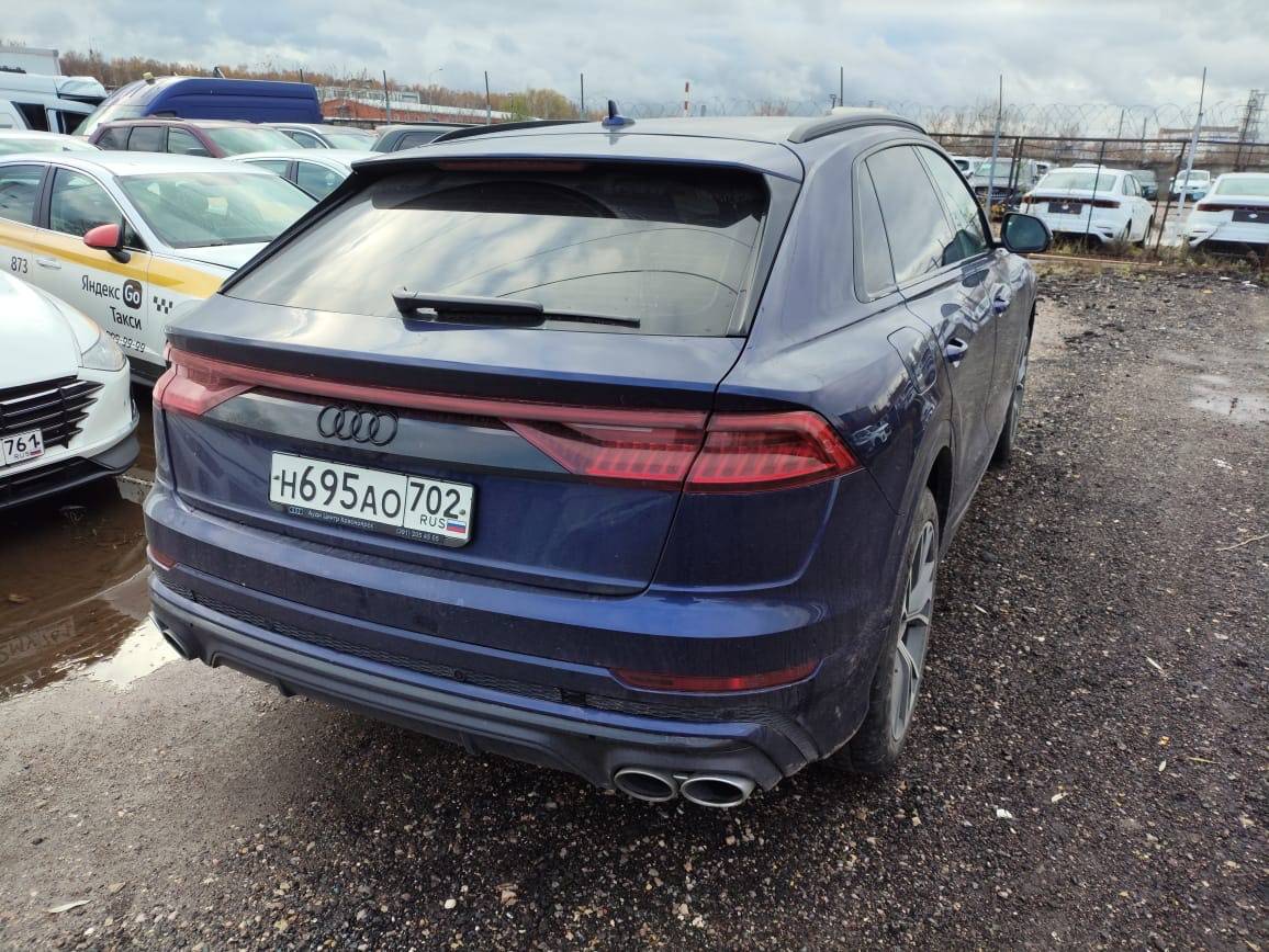 Audi Q8 Лот 000004621