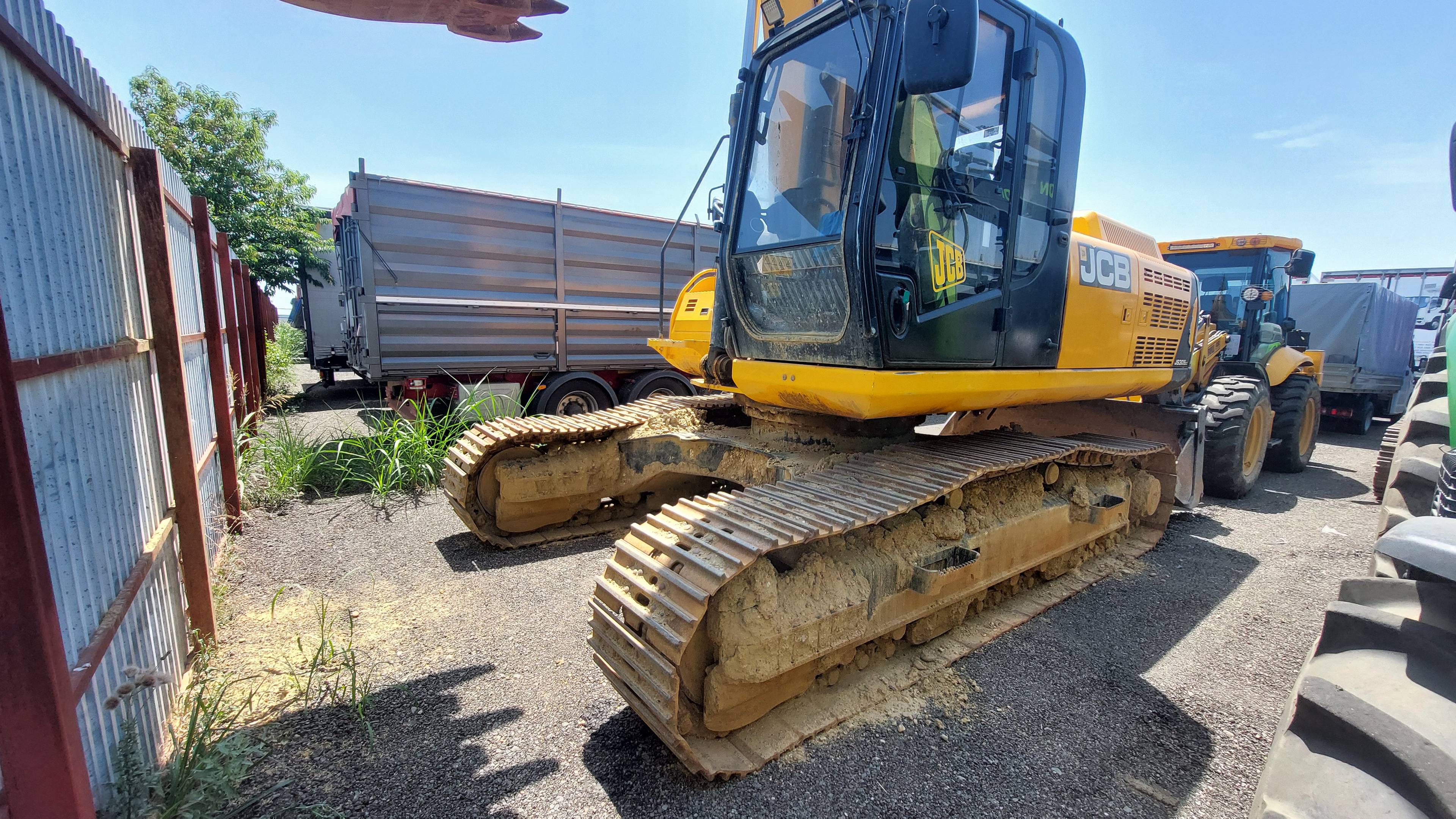 JCB JS305LC Лот 000002829