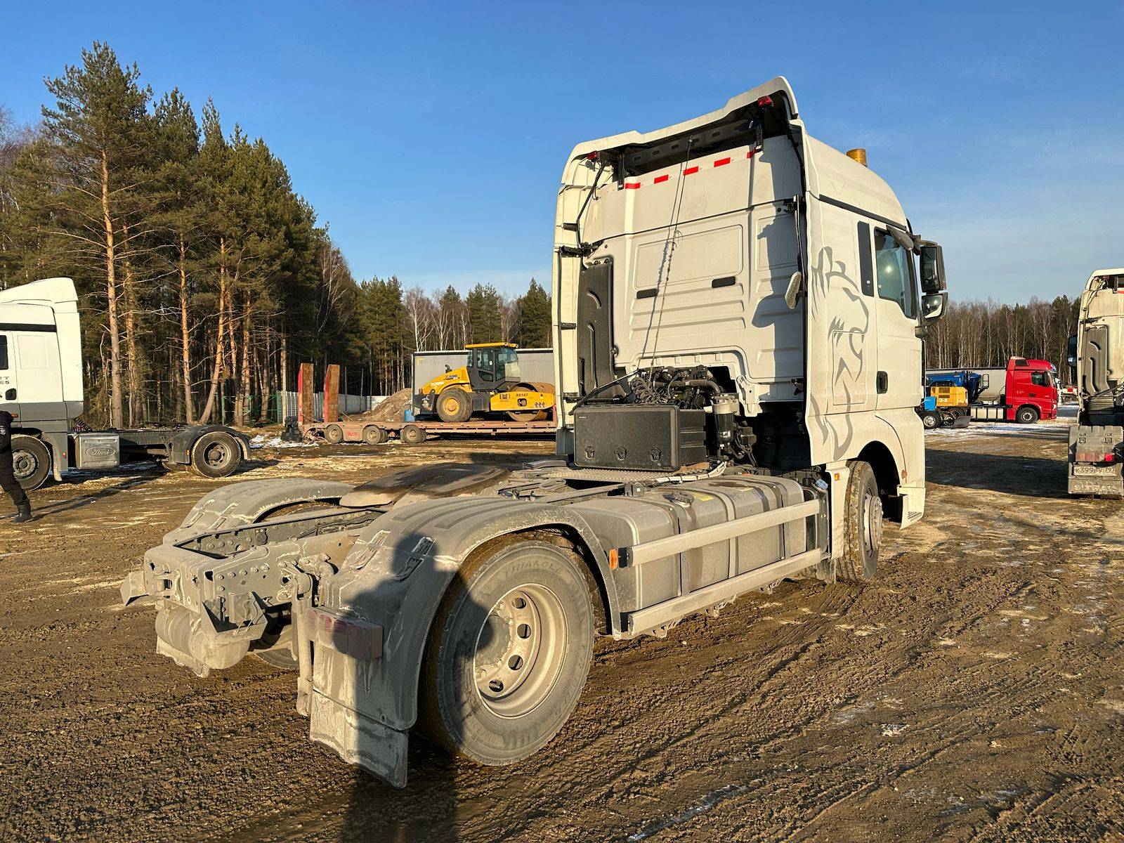Sitrak C7H MAX 4x2 ZZ4186V361HE Лот 000008161