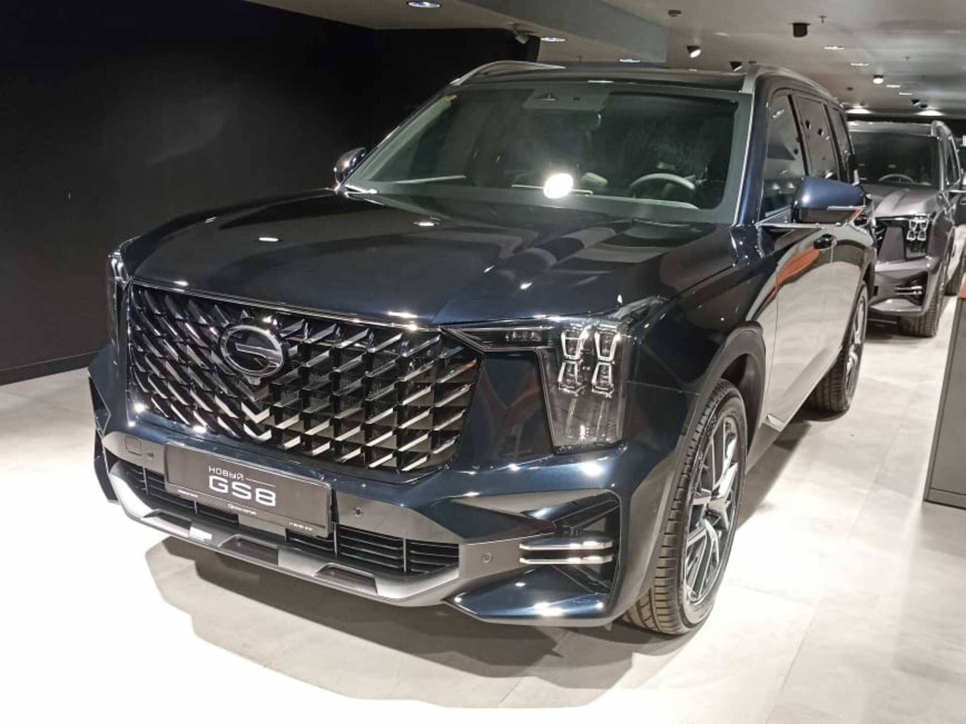 GAC GS8 GX Premium 2.0 8AT 4WD