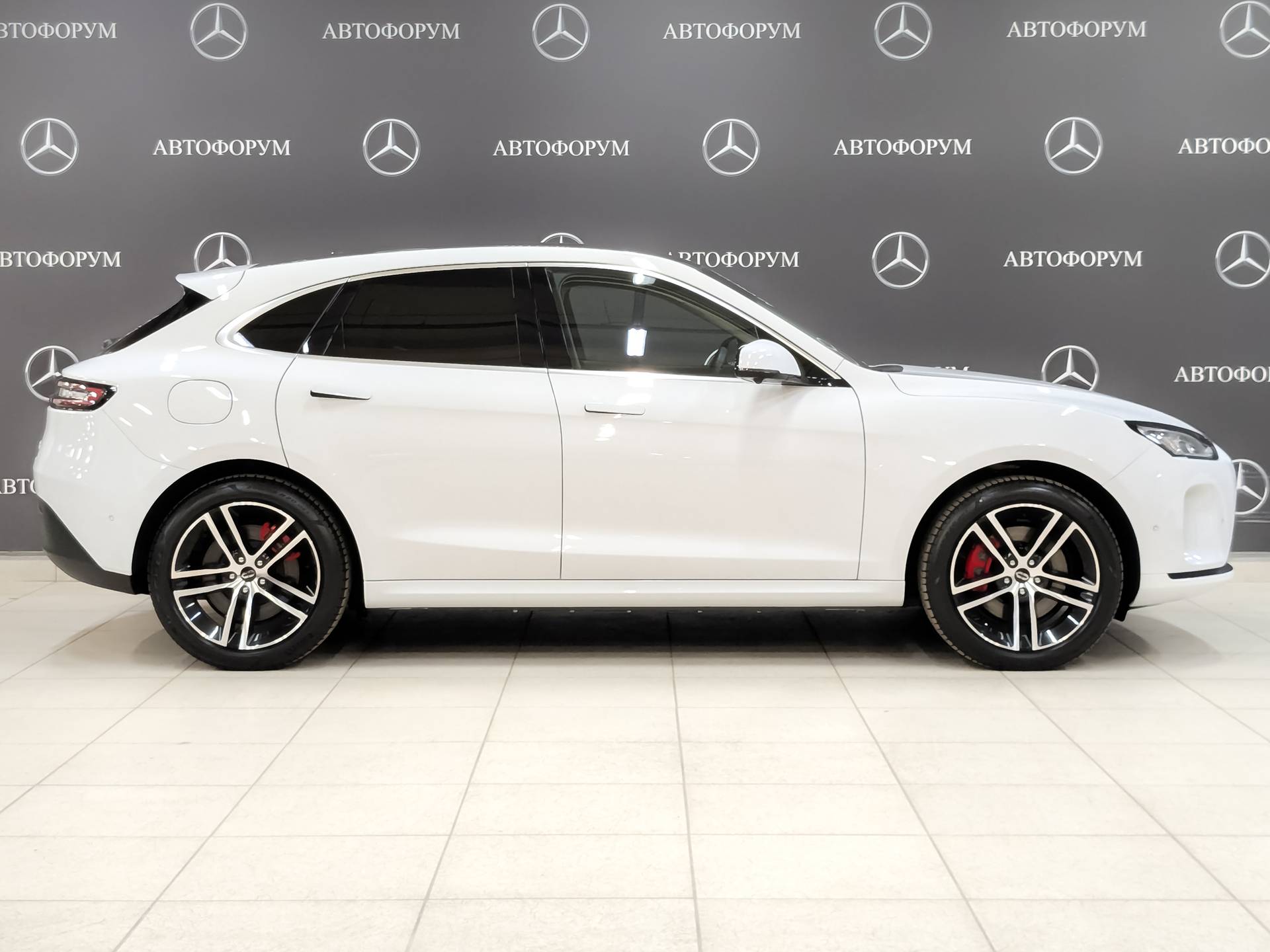 AITO M5 Ultimate 4WD