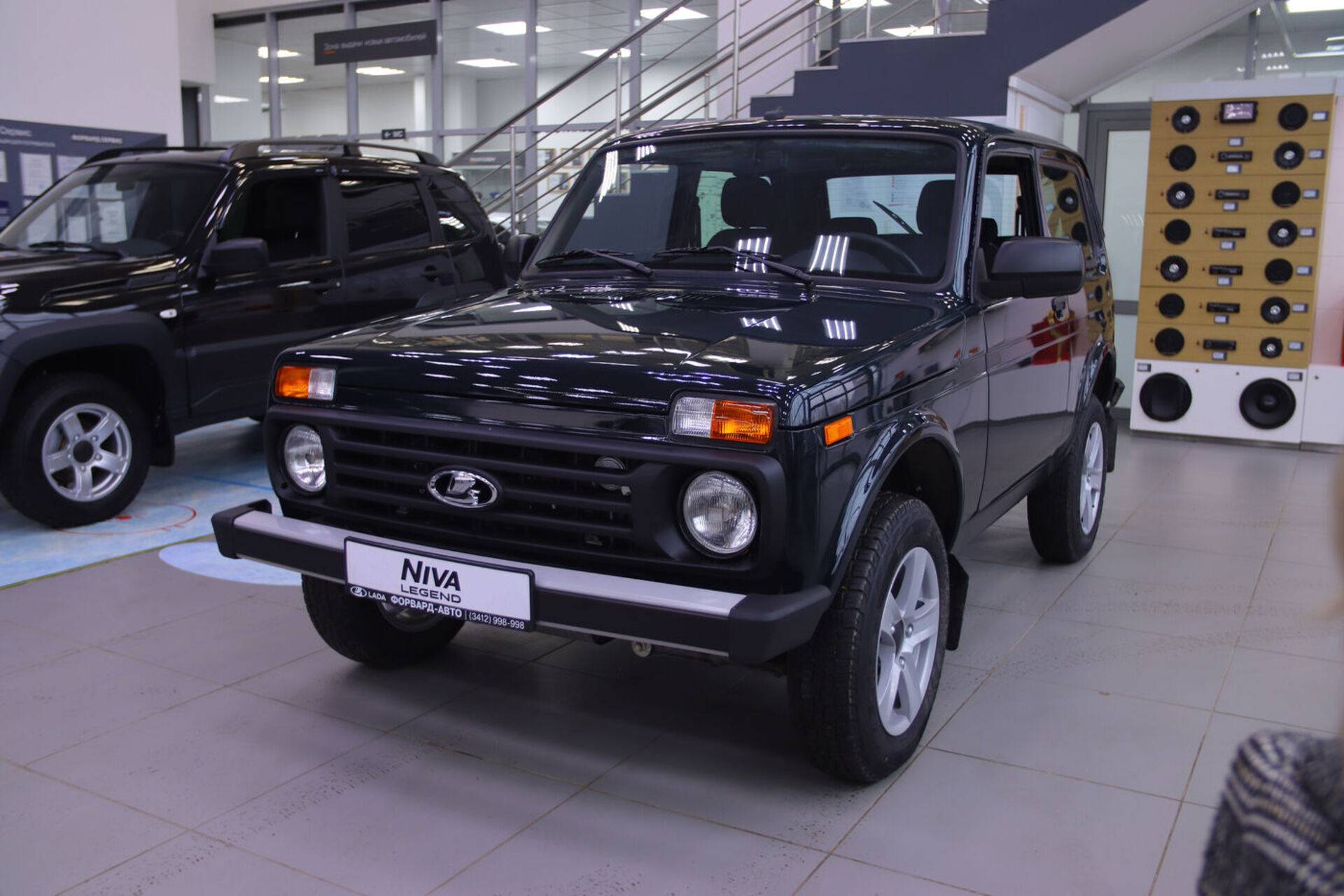 Lada Niva Legend 3 дв Luxe 24 1.7 5MT  