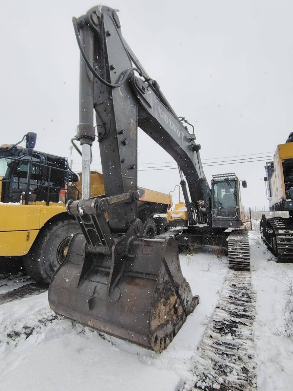 Volvo EC480DL Лот 000008190
