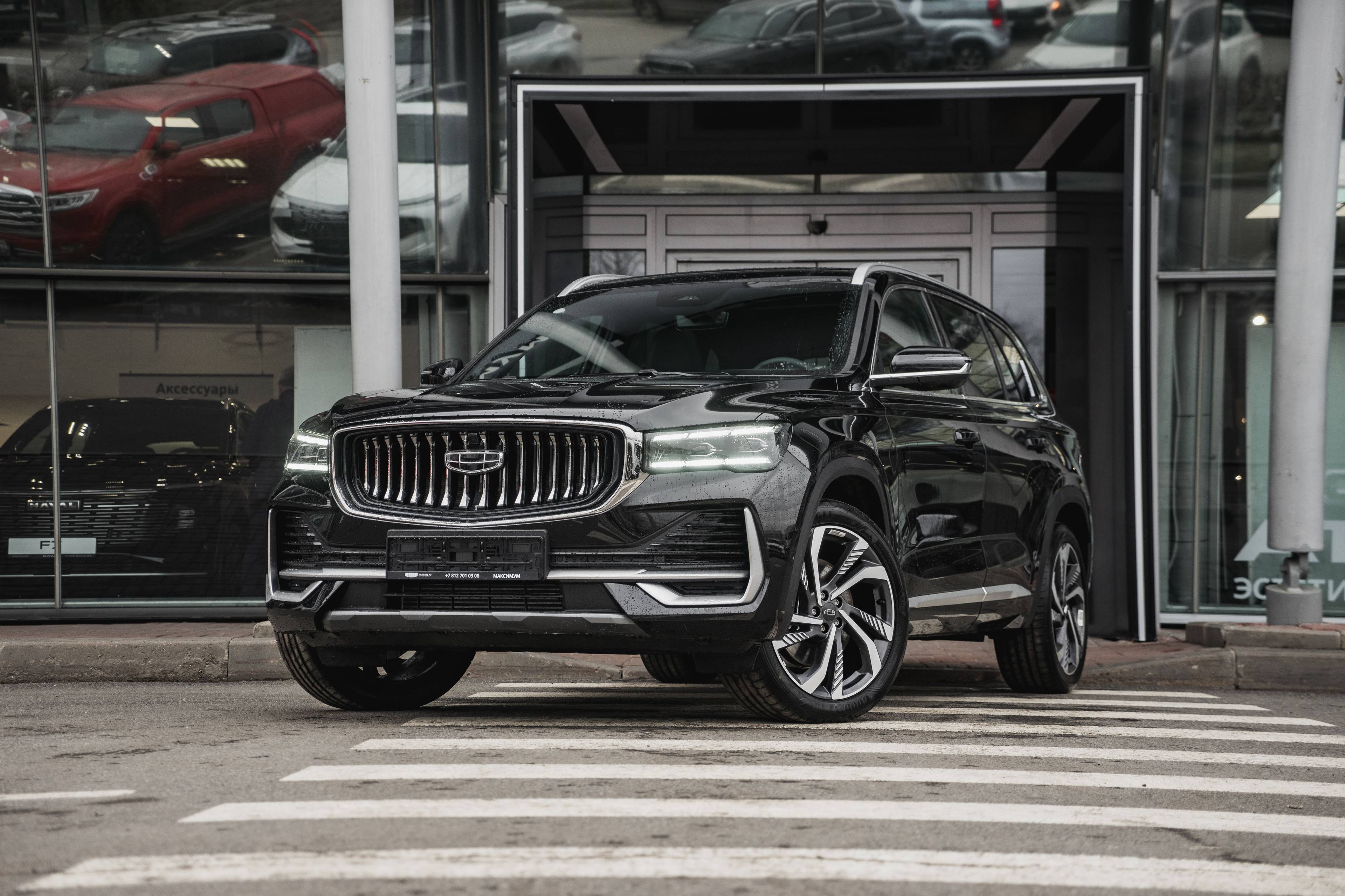 Geely Monjaro Flagship 2.0T (238 hp) 8AT 4WD