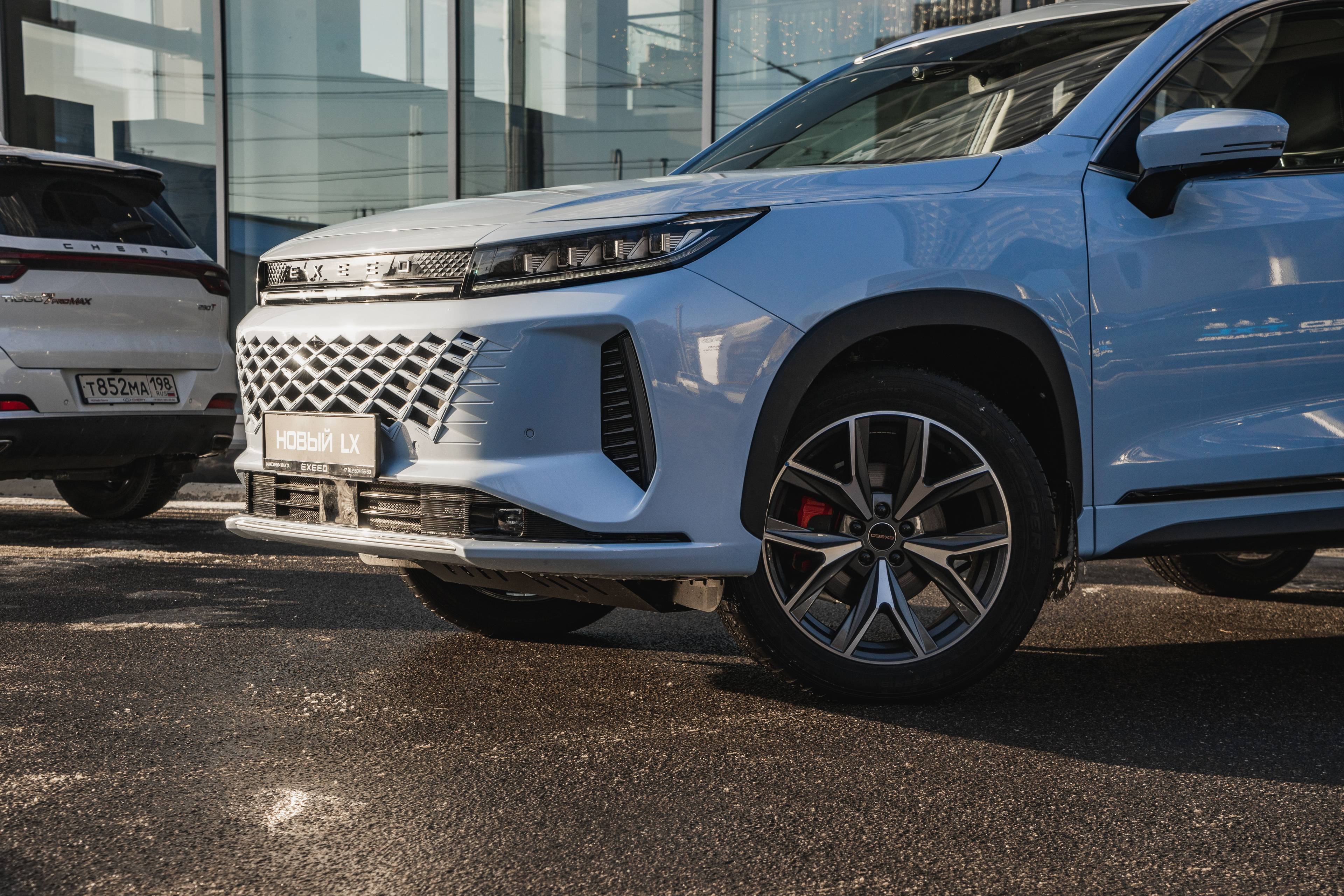 EXEED LX Premium 1.6T 7DCT 4WD