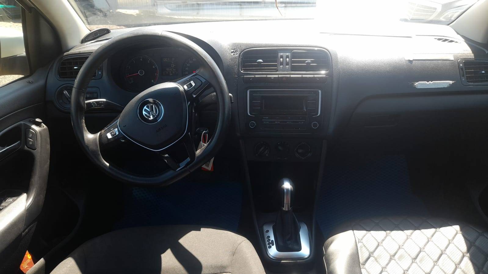 Volkswagen Polo Лот 000003160