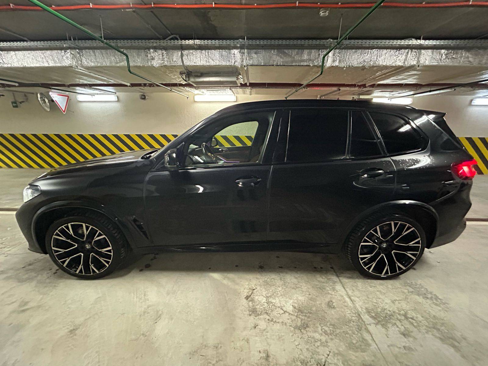 BMW X5 M Лот 000007324