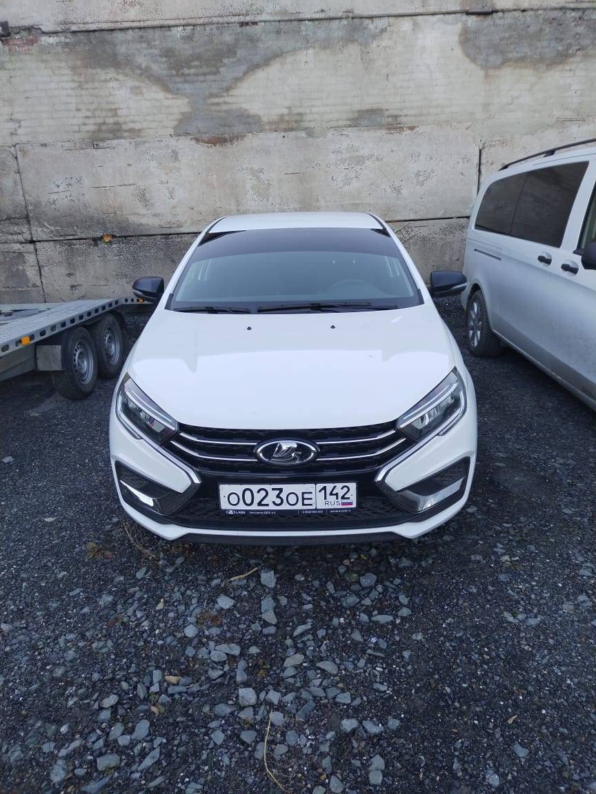 Lada Vesta седан Лот 000005454