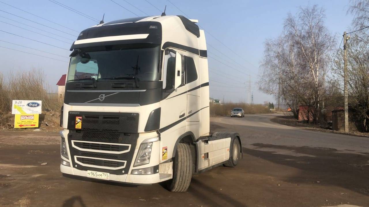 Volvo FH 460 4x2 (FH Globetrotter)