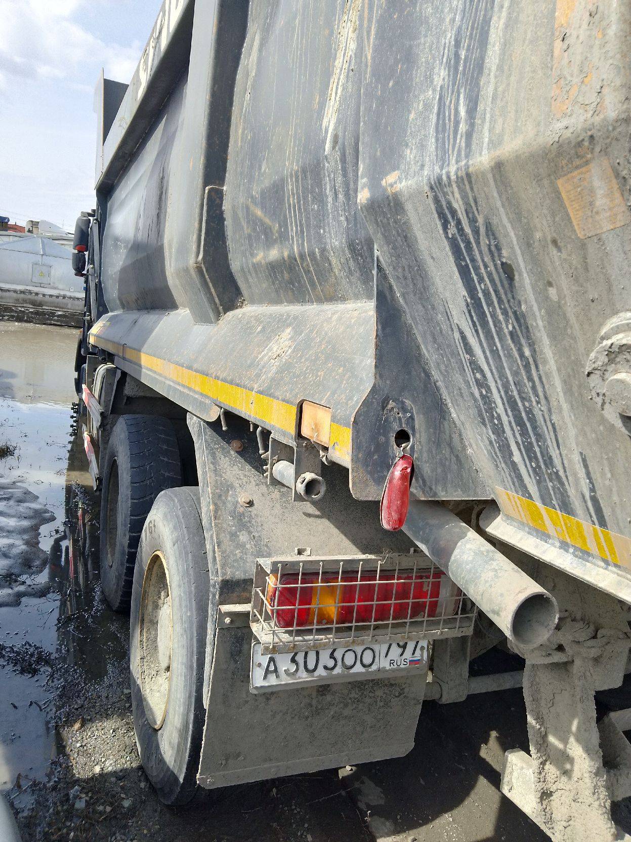 HOWO ZZ3257V384GE1 6x4 Лот 000008101