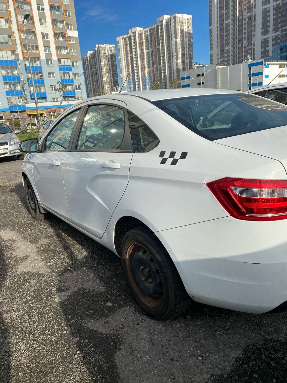 Lada Vesta седан Лот 000005368