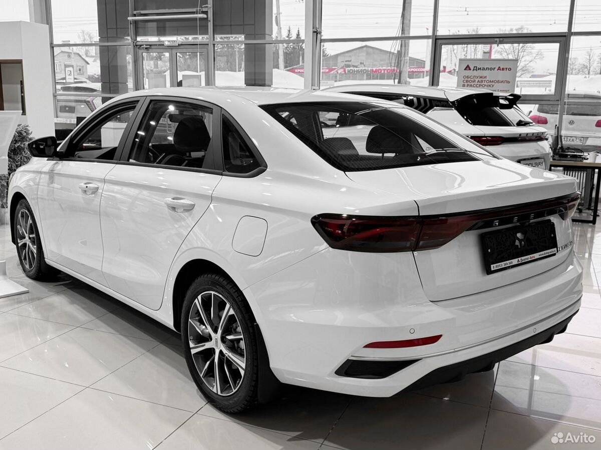 Geely Emgrand Flagship 1.5 AT