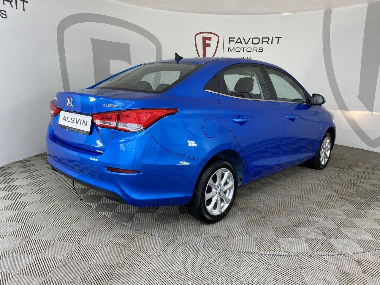 Changan Alsvin DLX 1.5 5DCT