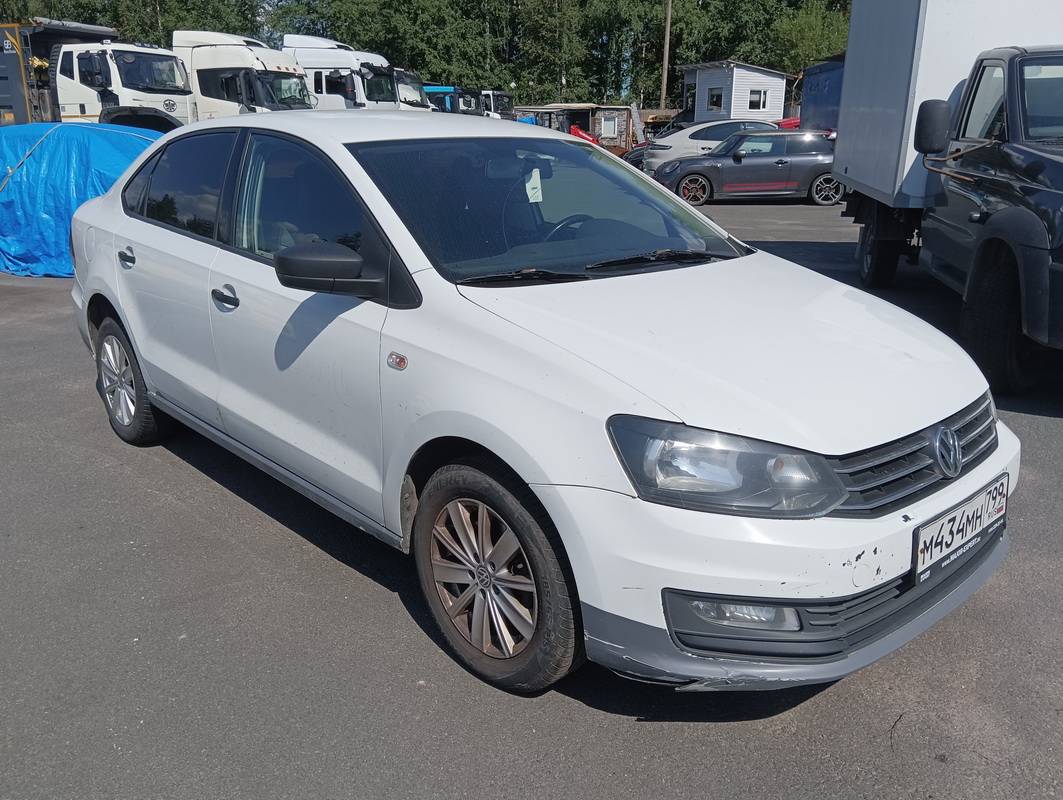 Volkswagen Polo Лот 000003503