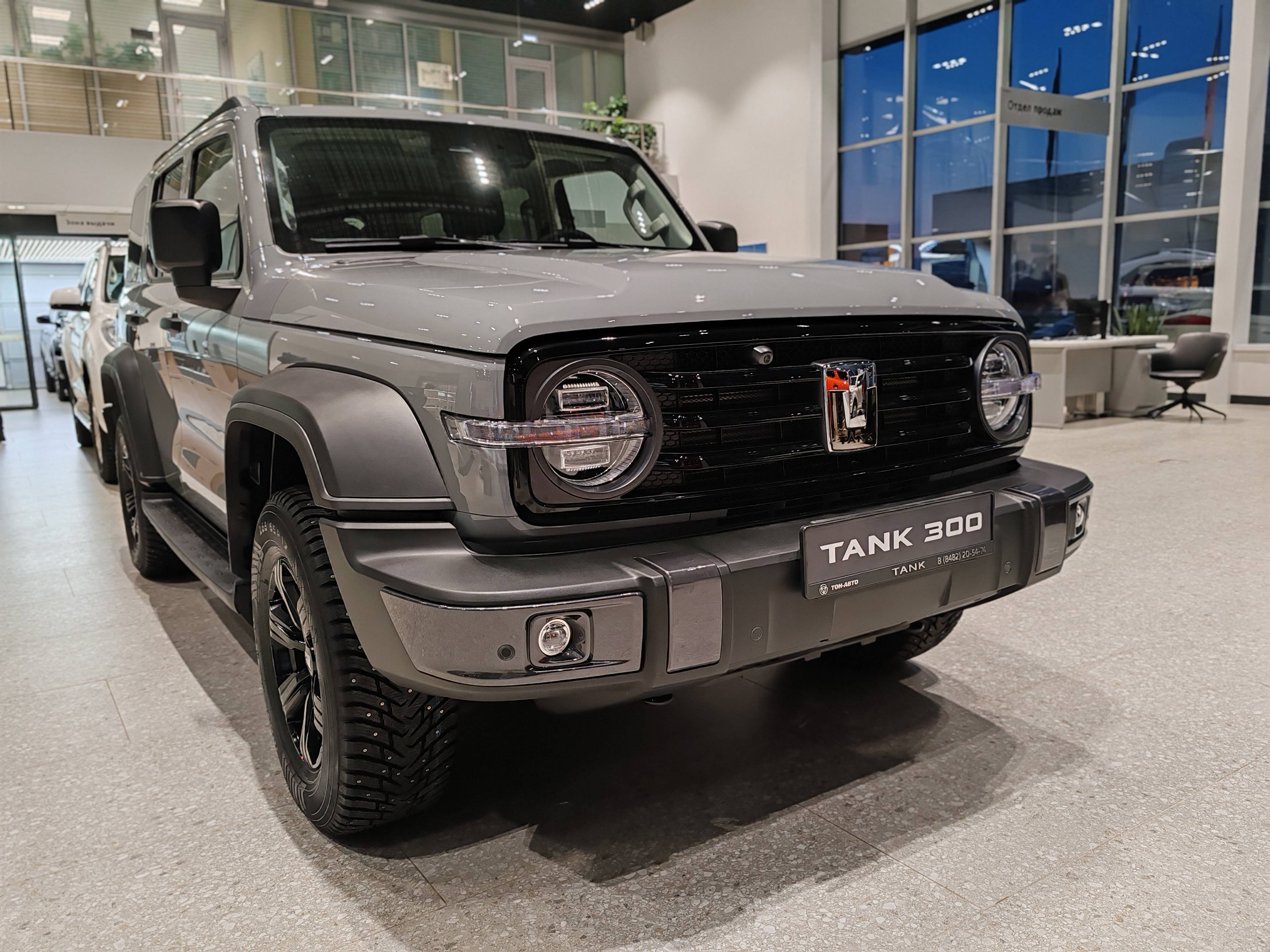 Tank 300 City Adventure 2.0 8AT 4WD
