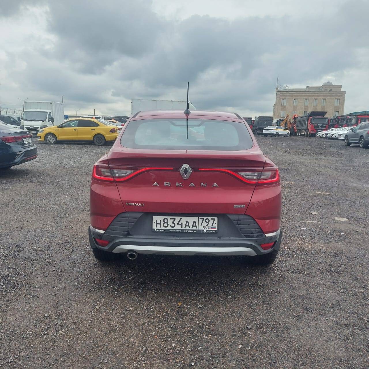 Renault Arkana Лот 000003203