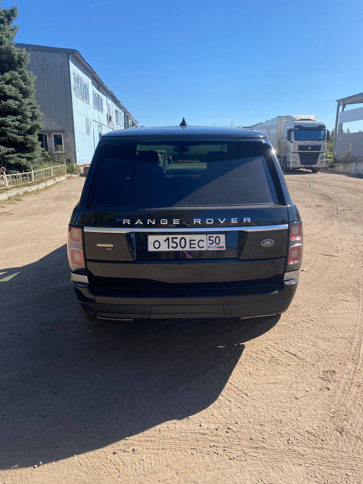 Land Rover Range Rover Лот 000004300