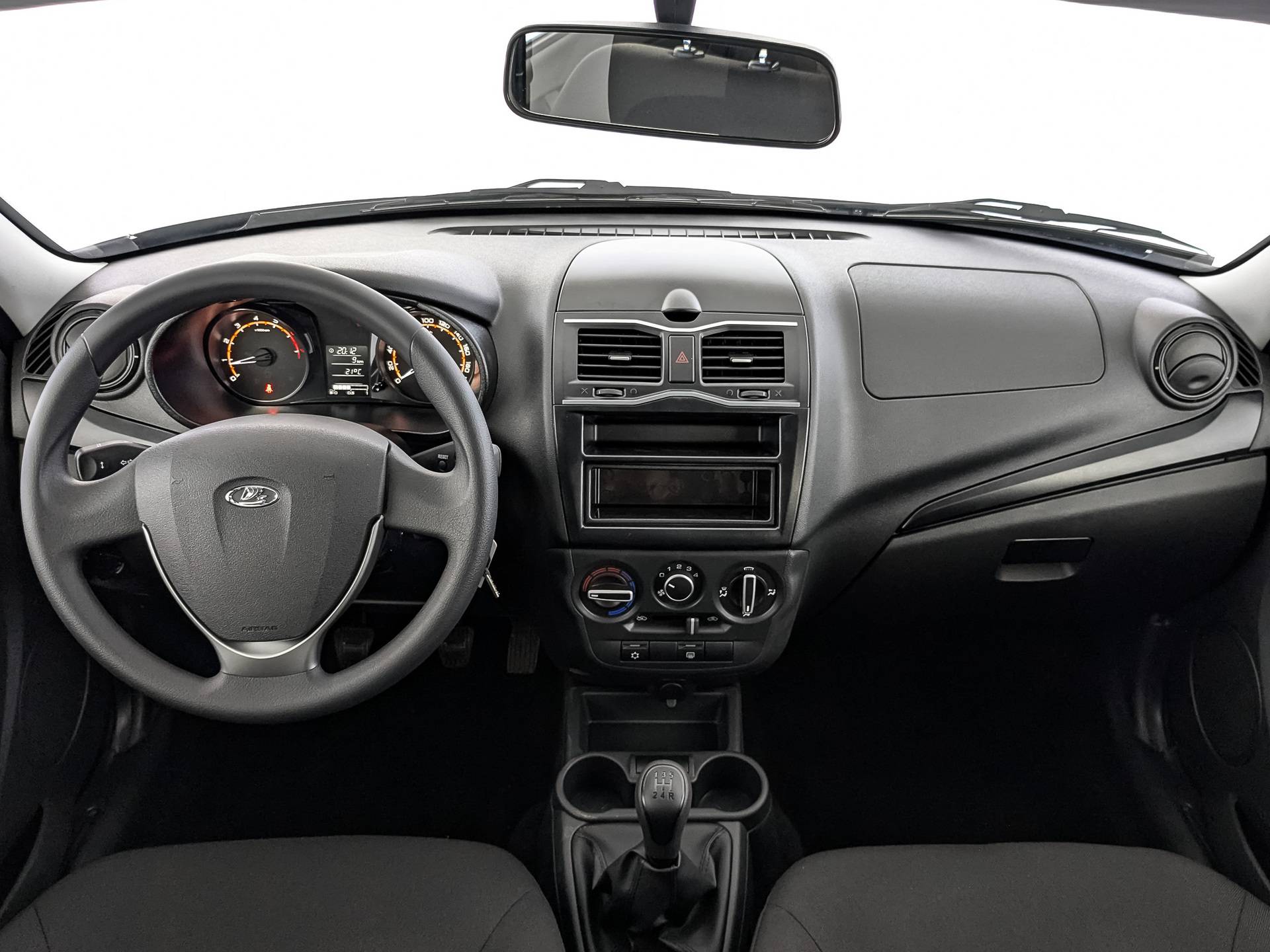 Lada Granta седан Classic 24 Кондиционер 1.6 90hp 5MT