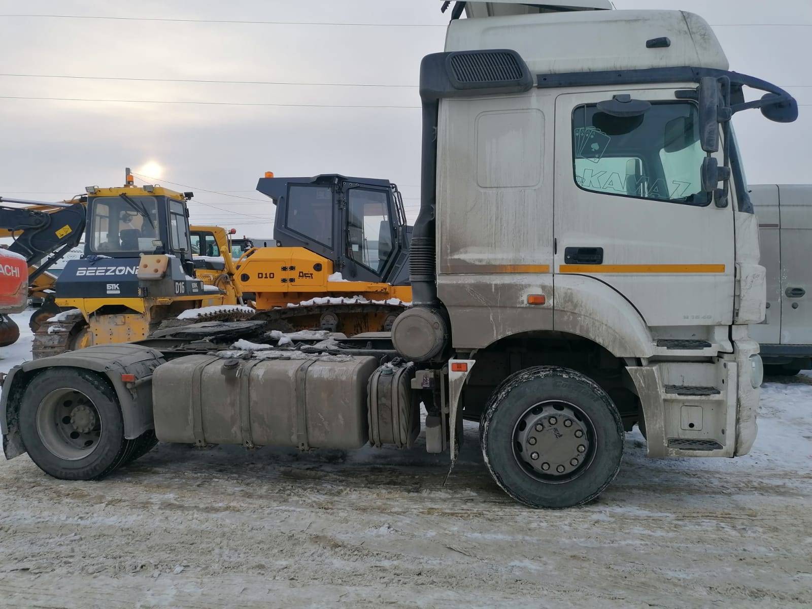 КАМАЗ 5490-S5 (M1840) Лот 000008001